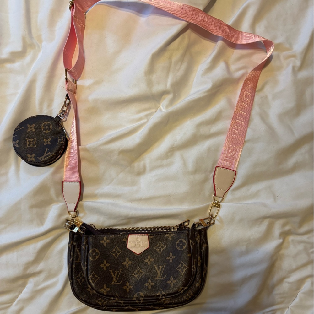 Designer-Inspired 3-in-1 Crossbody Set – Brown Monogram + Pink Strap